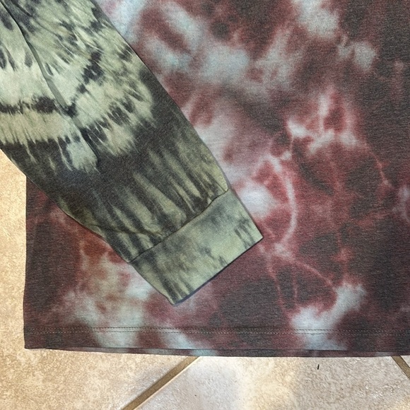 New Girl Order NGOrder Tie Dye Crochet Smiley Face Long Sleeve Shirt 14 - Picture 5 of 7